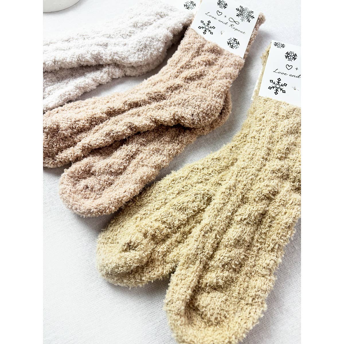 Neutral Tone Solid Cable Pattern Cozy Socks: MIX COLOR / ONE(12)