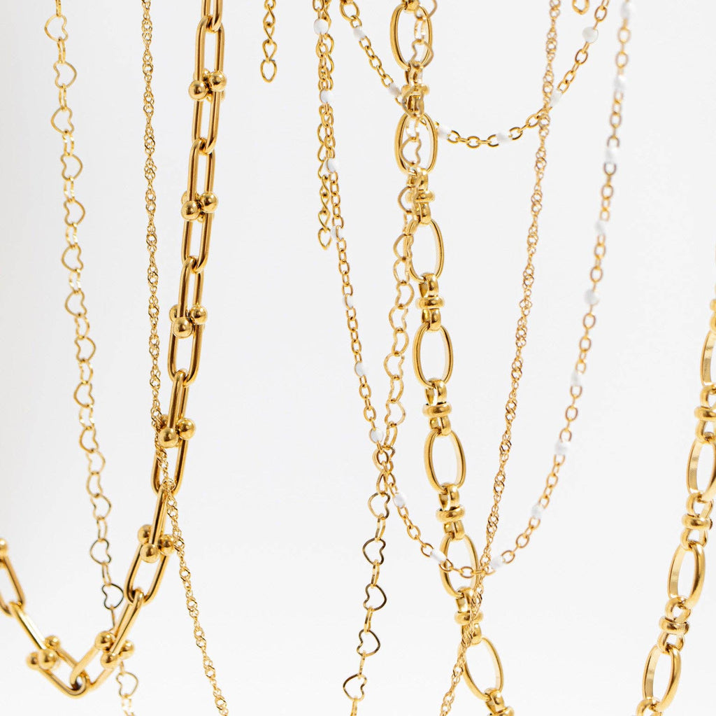 18K Gold PVD Stainless Steel White Confetti Chain Necklace: Stainless / 16+2"